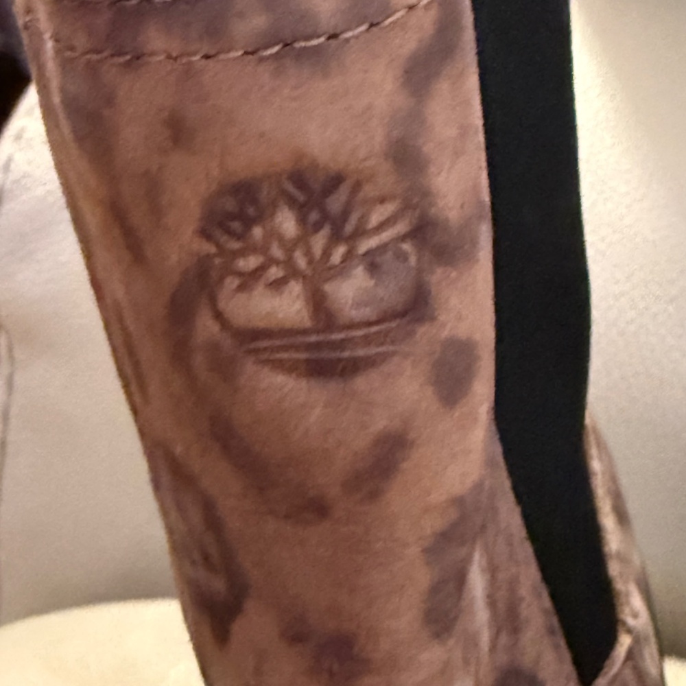 Timberland Women's Leopard Print Chelsea Boots - Picture 7 of 7